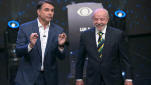 Campanhas de Lula e Flávio assinam acordo no TSE para abertura conjunta de sigilos