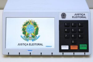 Brasil vai às urnas neste domingo para escolher presidente, governadores e representantes do Legislativo nas eleições 2026